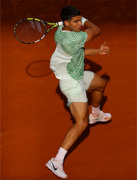 Banner Alcaraz tennis player